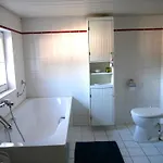 Unter Reet Apartament Risum-Lindholm
