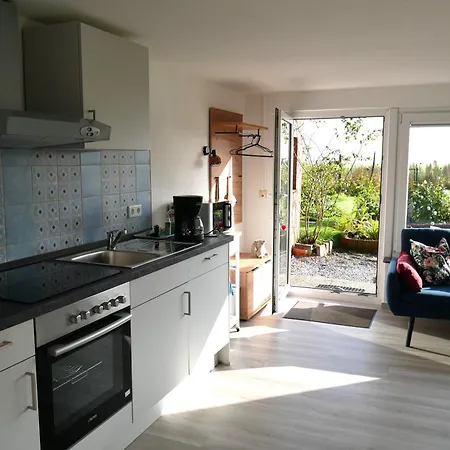 Unter Reet Apartament *